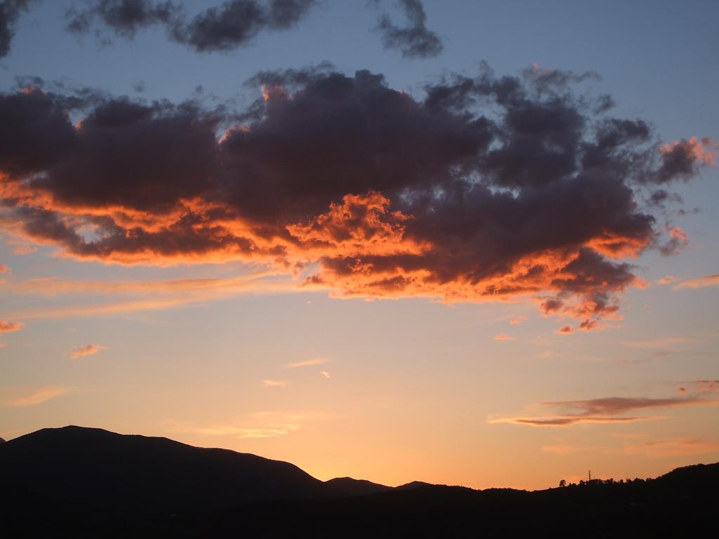Nel Cielo... Di Barga Hotel Kültér fotó